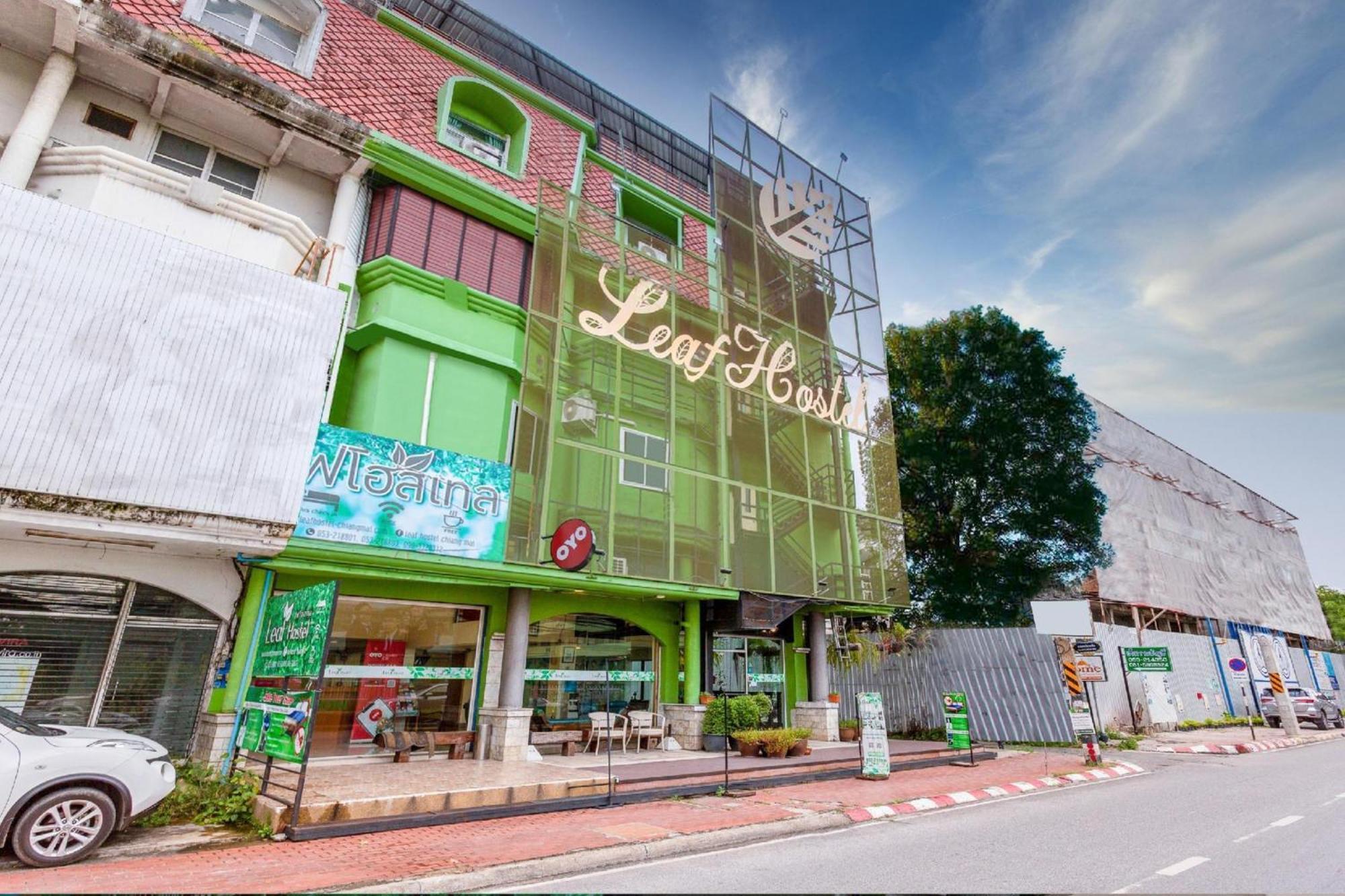 Oyo 928 Leaf Hostel Csiangmaj Kültér fotó