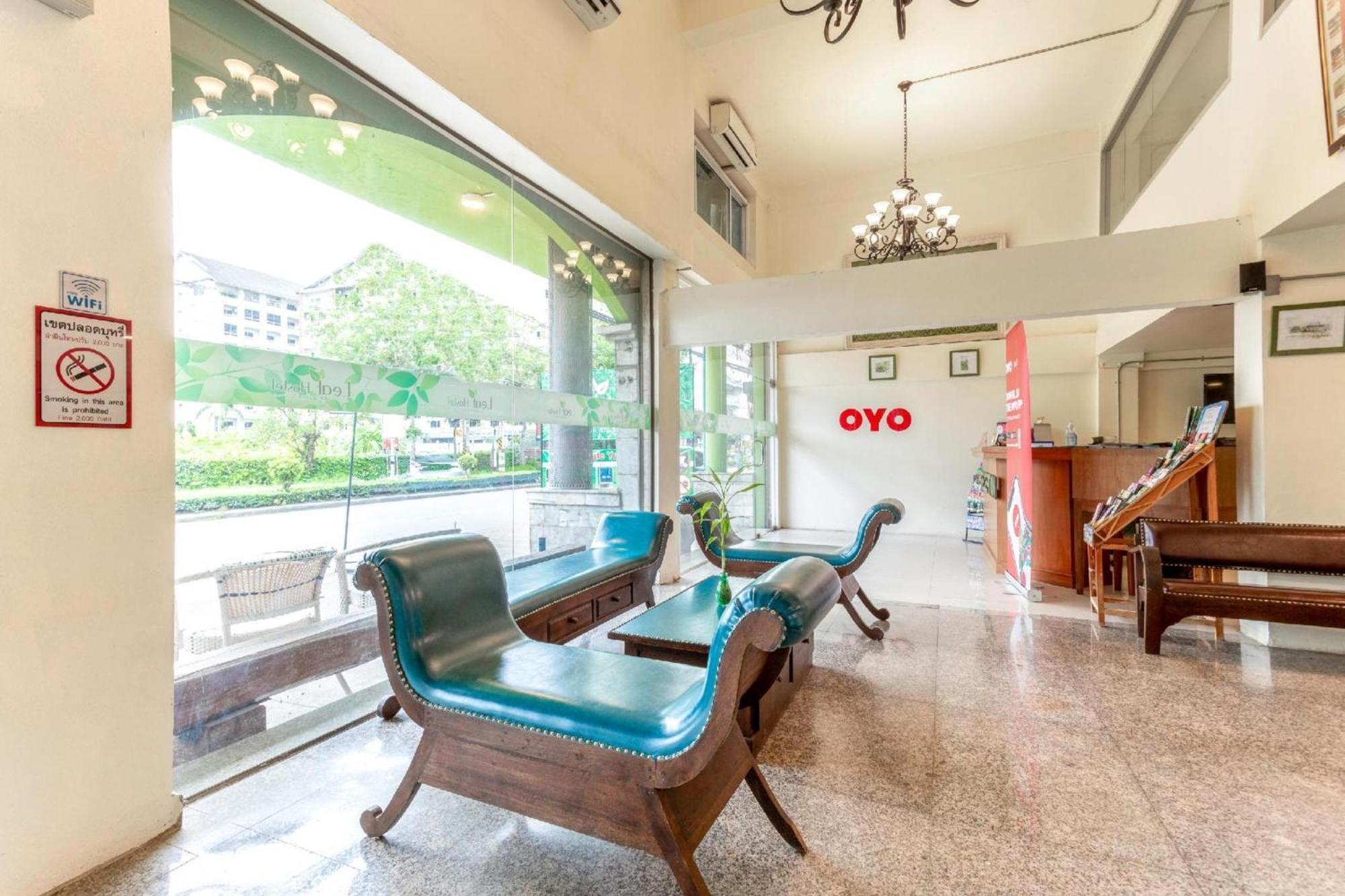 Oyo 928 Leaf Hostel Csiangmaj Kültér fotó